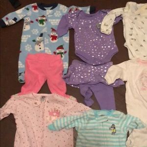 Tons of newborn clothes